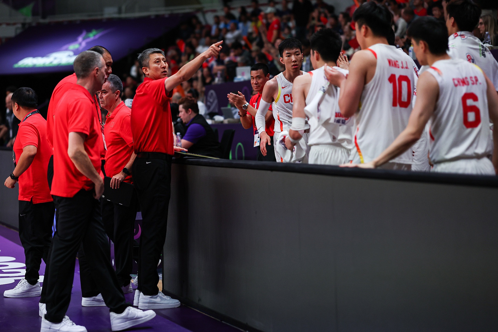 PG电子官方网站-央视网：亚洲杯十年最佳战绩，中国男篮是如何做到的？