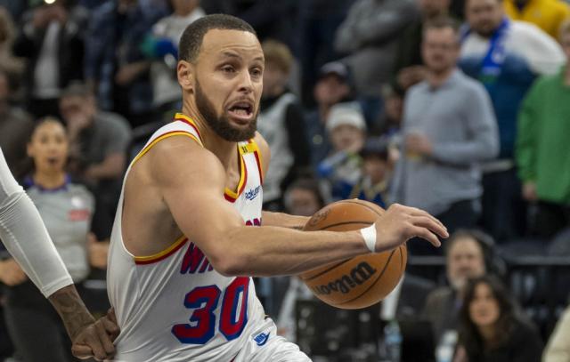 PG电子-不愿透支未来&amp;厌恶平庸阵容 库里为何反复横跳？