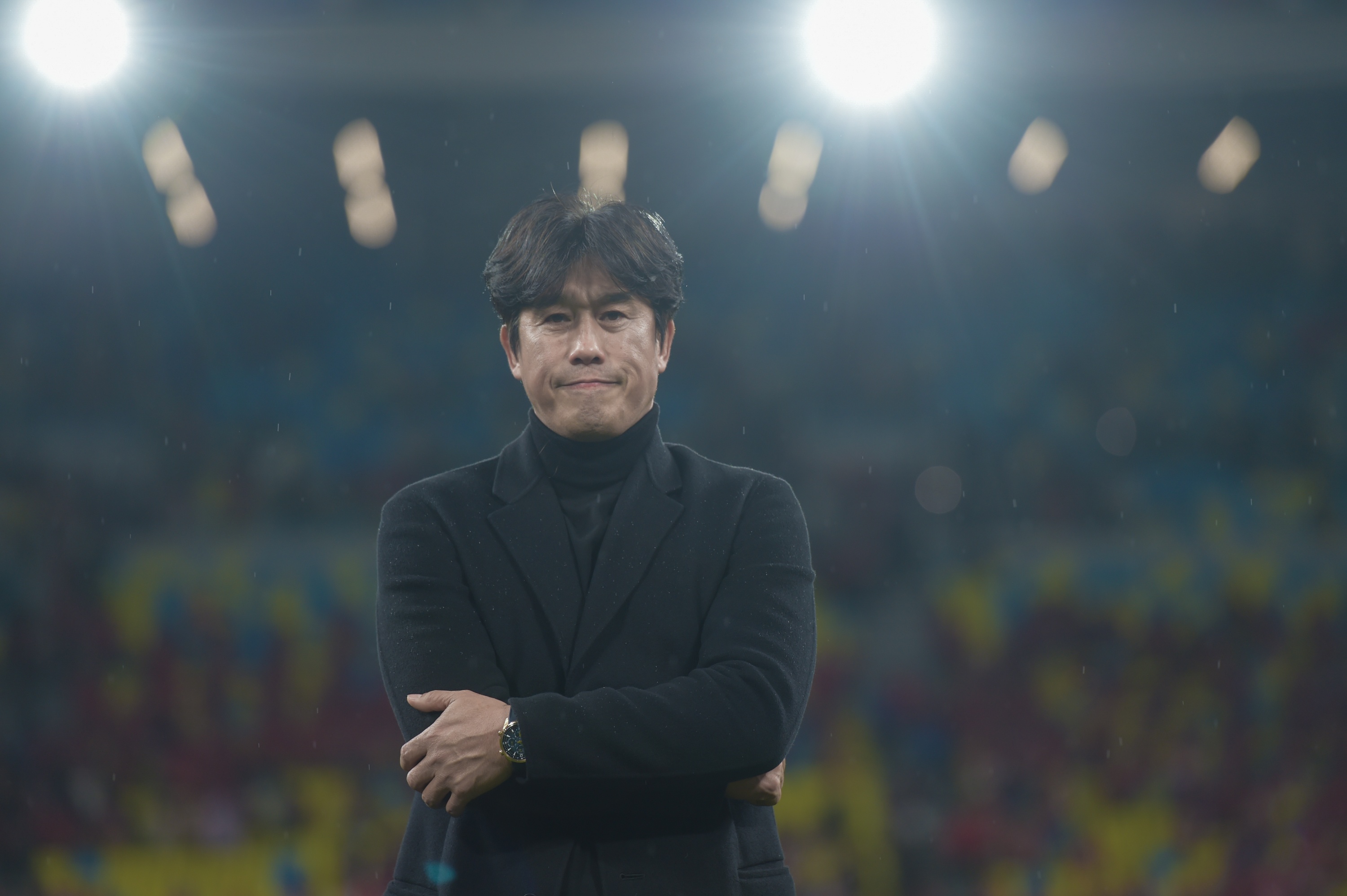 PG电子官方网站-李璇：蓉城半场踢得拳风刚猛、拳拳到肉，王燊超这边被打爆了