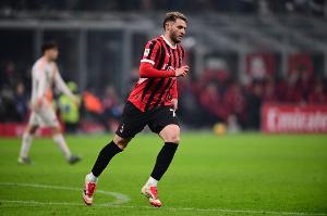 pg电子河南站-隆戈：希门尼斯&amp;多夫比克互换交易并未取消，还需对买断费用评估