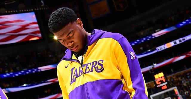 曝湖人前锋八村垒在训练营开始前不太可能与球队达成续约